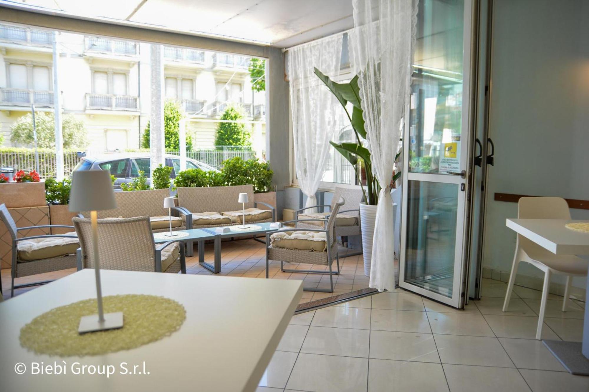 Hotel Giorg - Waterpark Included Rimini Eksteriør billede