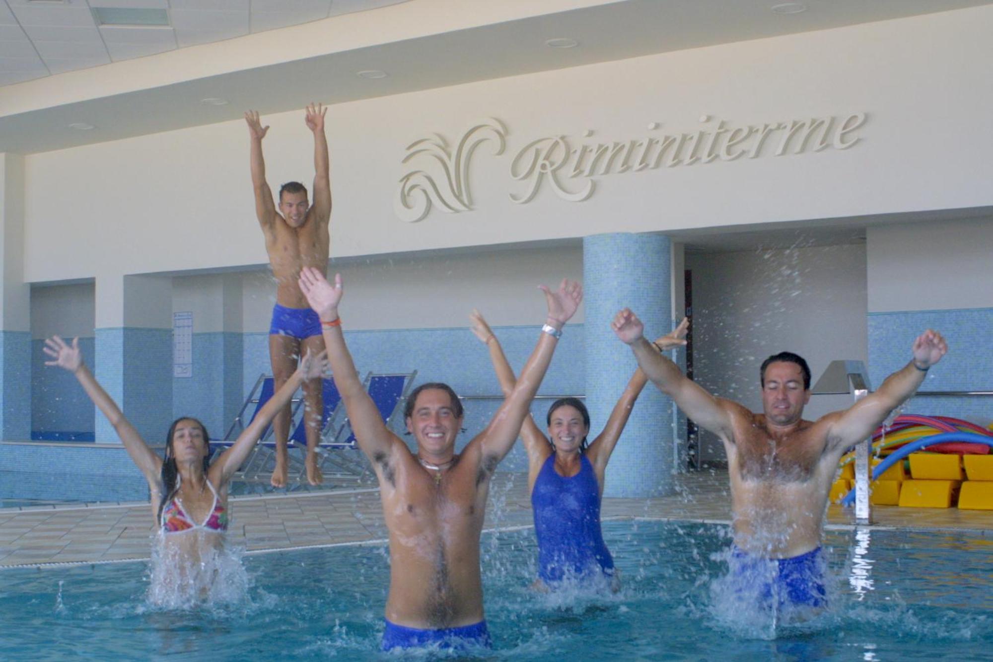 Hotel Giorg - Waterpark Included Rimini Eksteriør billede